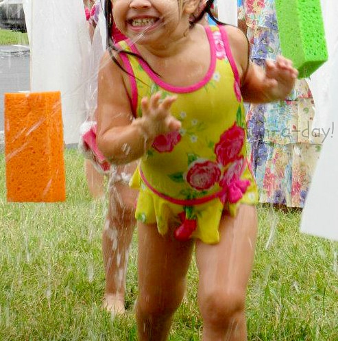 Preschool Water Fun - The Kid Wash