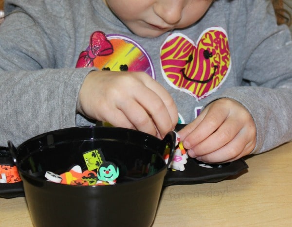 Witchy Fingers -- A Halloween Fine Motor Activity