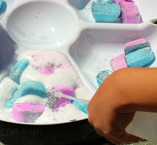 frozen foaming fizzing science for preschoolers