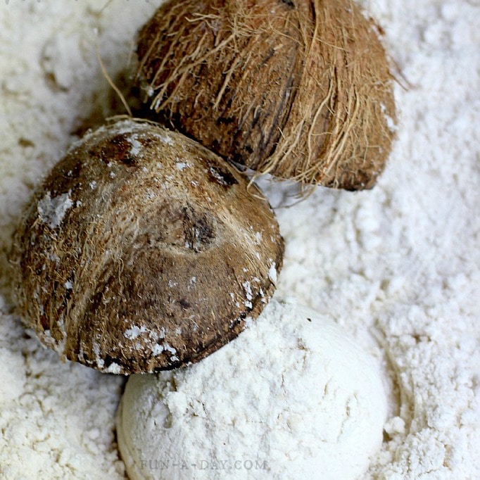 10 preschool summer activities all about coconuts - this coconut cloud dough sounds like so much fun!