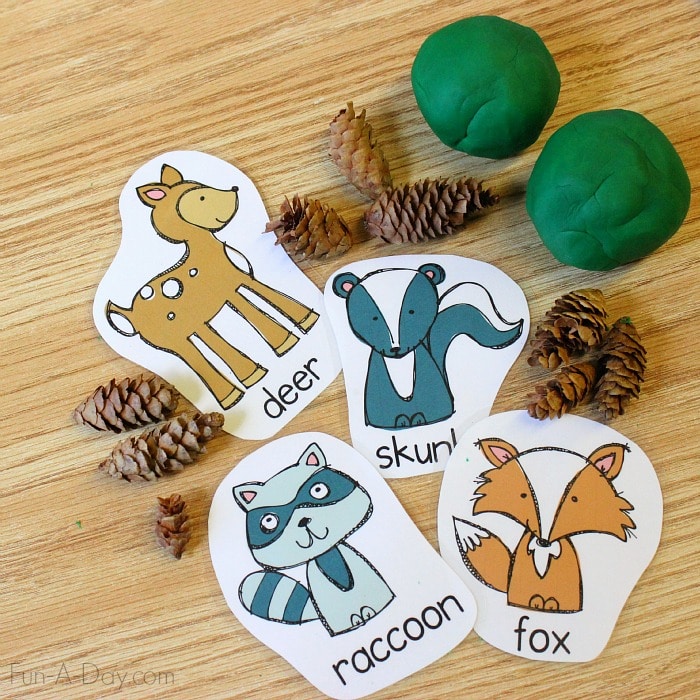 Free printable forest animals perfect for a play dough forest small world