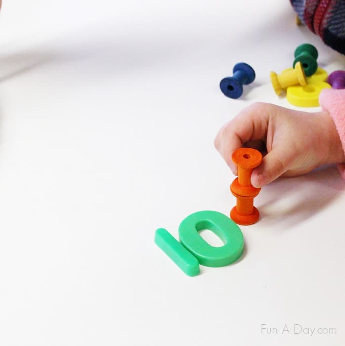 Exploring numbers and fine motor skills in a simple number activity for preschoolers
