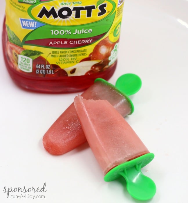 Homemade juice popsicles - simple and fun spring activities for kids