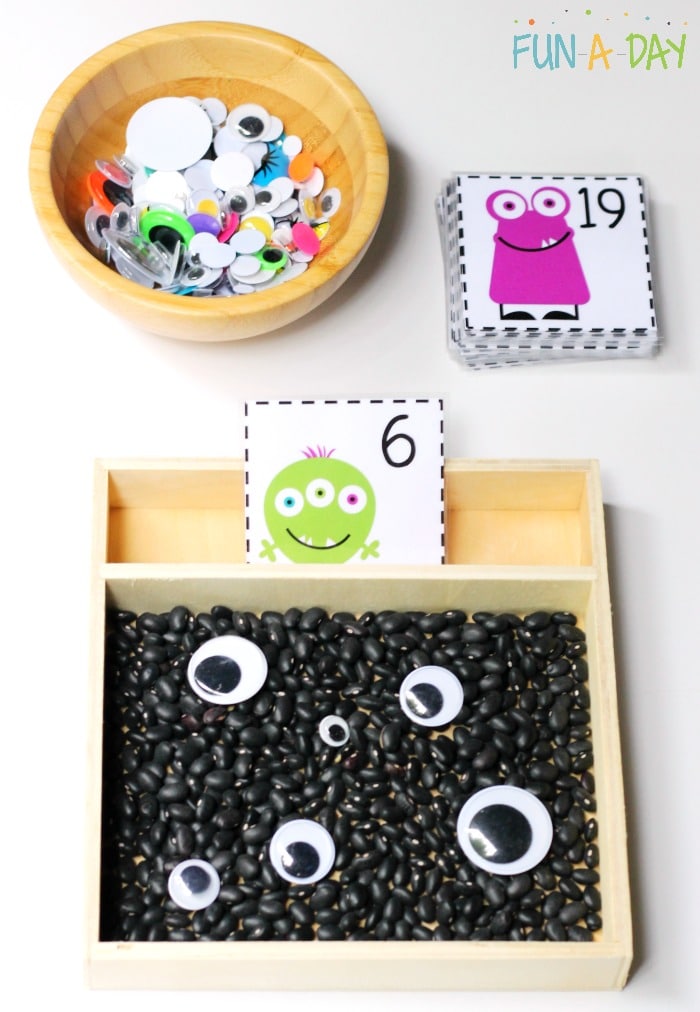 Free printable monster number cards for a monster counting activity