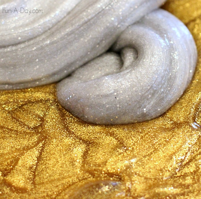 silver slime and gold slime next to each other
