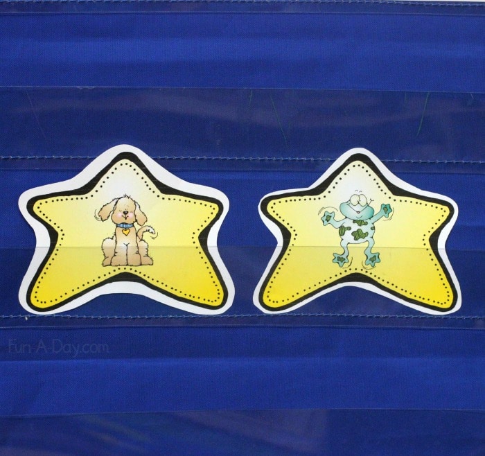2 star rhyming cards with dog on one and frog on the other